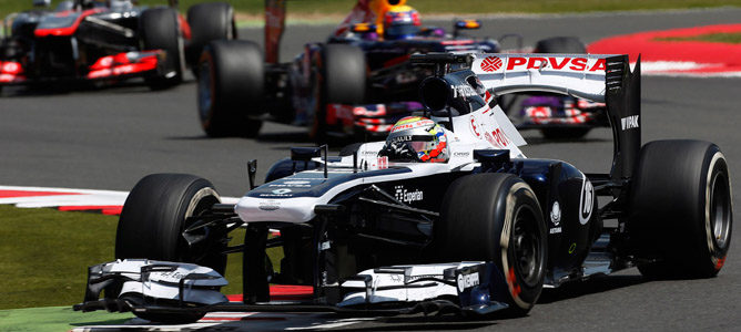 Pastor Maldonado: "El coche es muy difícil de conducir en una pista como esta"