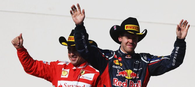Fernando Alonso no rechaza la idea de ser compañero de Sebastian Vettel
