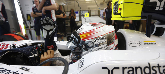 Dani Juncadella a bordo del Williams FW35 en los test de Silverstone 2013