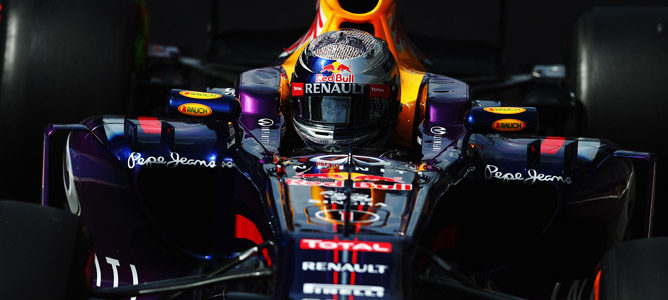 Sebastian Vettel impone su ley en el último día de las pruebas de Silverstone