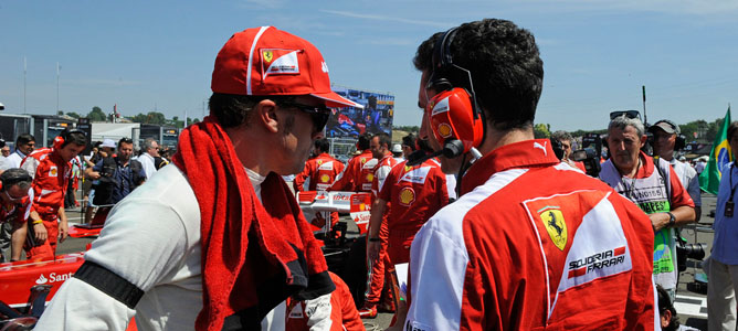 Ferrari resta importancia a los rumores que sitúan a Räikkönen en uno de sus asientos en 2014