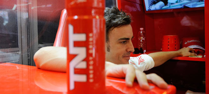 Berger cree que Red Bull "le garantizaría un coche competitivo" a Fernando Alonso