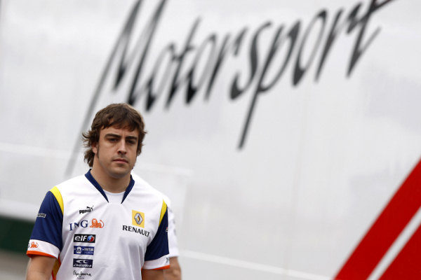 Alonso: "Tenemos buenas sensaciones para la carrera"