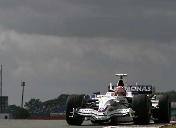 Los problemas mecánicos impiden a Kubica rodar en la Q3