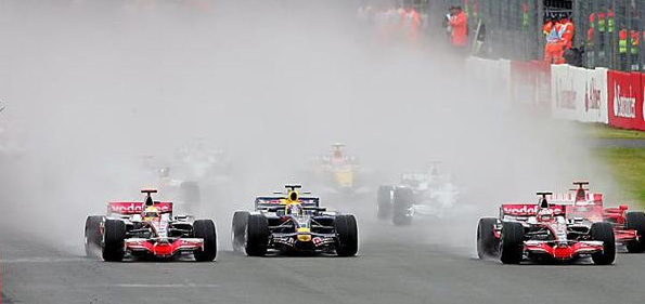 Coulthard se disculpa por el accidente con Vettel