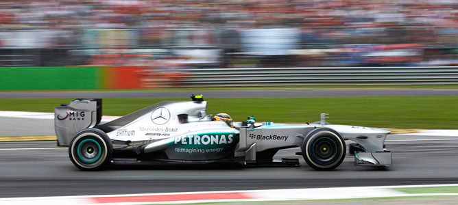 Lewis Hamilton: "El Marina Bay Street Circuit se adapta a mi estilo"