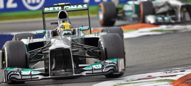 Lewis Hamilton se muestra encantado de estar fuera de la 'silly season'