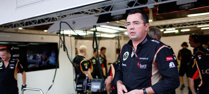 Eric Boullier: "La única manera de dar un paso adelante es asegurar patrocinadores"