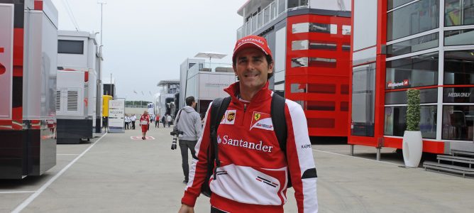 Ferrari completa un test en Barcelona con Pedro de la Rosa