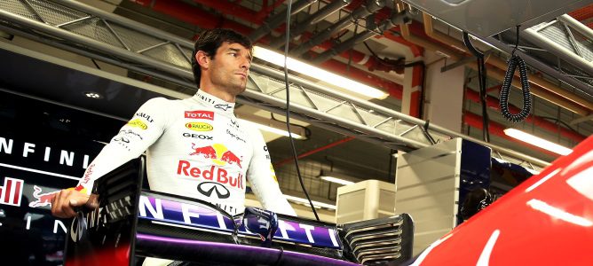 Mark Webber en el box de Red Bull