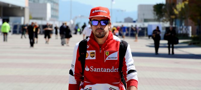 Fernando Alonso: "Aún bajo lluvia, Red Bull debería ser el equipo favorito"