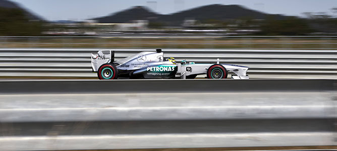 Nico Rosberg: "Iba camino del podio cuando el alerón se rompió"