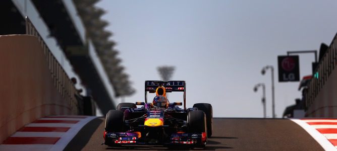 Sebastian Vettel recupera las riendas y lidera los Libres 2 del GP de Abu Dabi 2013