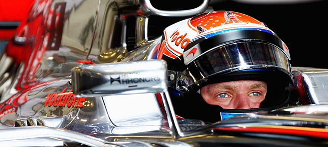 Kevin Magnussen completa dos días de tests con McLaren y Pirelli en Vallelunga