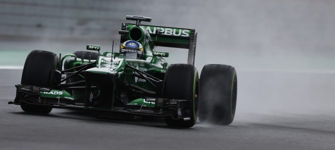 Giedo van der Garde: "El coche va muy bien en mojado"