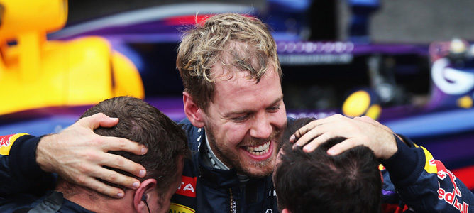 Vettel y Red Bull, coronados como Campeones en la gala de premios de la FIA