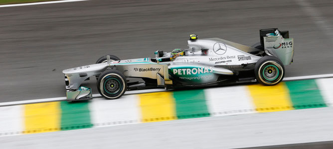 Hamilton cree que en 2014 los pilotos también tendrán que cuidar los neumáticos