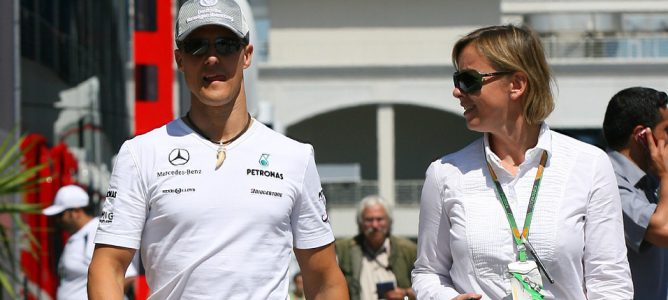 Sabine Kehm sale al paso tras los rumores vertidos sobre el estado de Schumacher