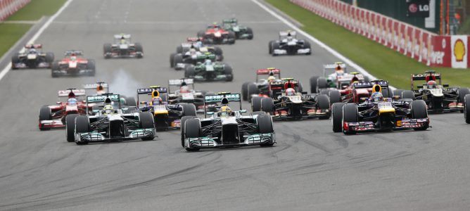 Christian Horner: "Quizás se retiren la mitad de equipos en las primeras carreras"