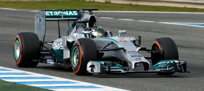 Nico Rosberg a bordo del Mercedes W05 en Jerez