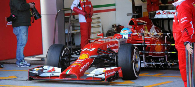 Alonso: "Kimi y yo trabajamos juntos, como siempre se ha hecho en Ferrari"