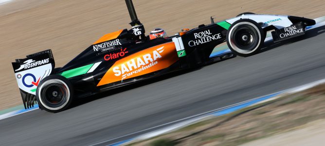 Bernie Ecclestone: "Me encantaría ver a Force India ganar una carrera"
