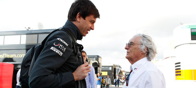 Wolff no descarta a Red Bull y Renault: "Estoy seguro de que van a volver con fuerza"