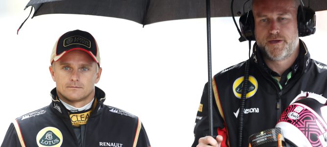 Fernandes admite que las actuaciones de Kovalainen en Lotus no le ayudaron