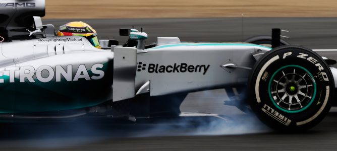 Paddy Lowe no cree que ahorrar combustible impida a Hamilton ir al límite