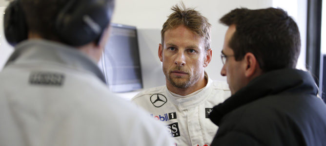 Jenson Button: "Ha sido una sesión ajetreada, mis ingenieros terminaron exhaustos"