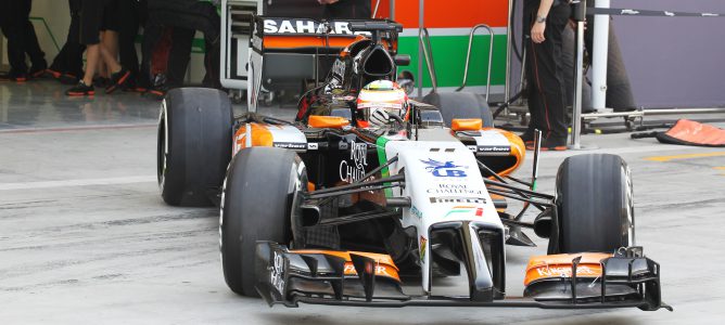 Sergio Pérez lidera y los coches Renault sufren de nuevo en el quinto día de test en Baréin