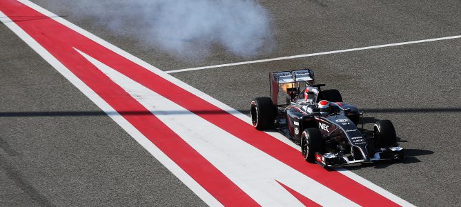 Felipe Massa lidera la sesión matinal y Red Bull suma una única vuelta en Baréin