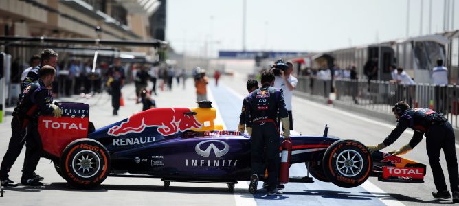 Helmut Marko: "Estamos trabajando con Renault día y noche"