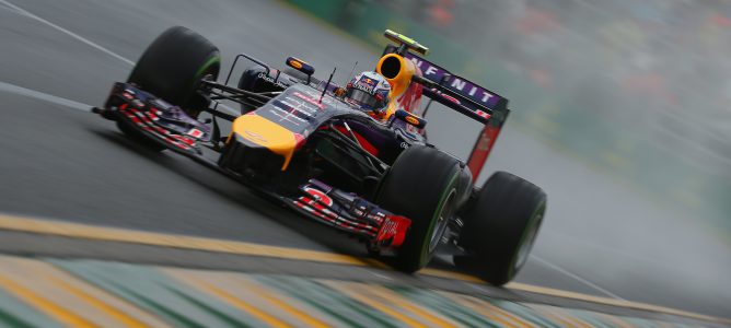 Hamilton arrebata a Ricciardo la pole del GP de Australia 2014 en el último suspiro