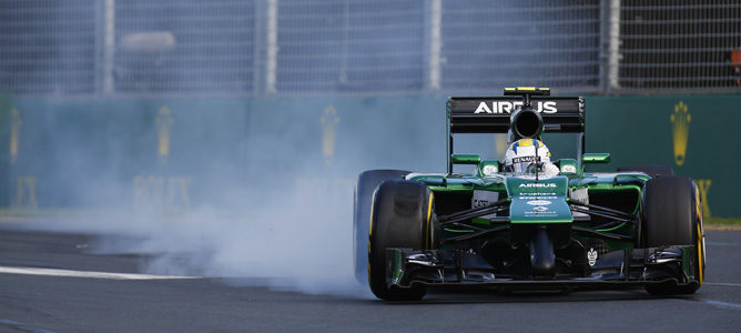 Pasada de frenada del Caterham CT05 de Marcus Ericsson