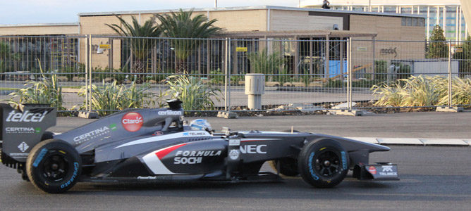 Sirotkin espera conseguir la superlicencia en los test de la temporada 2014