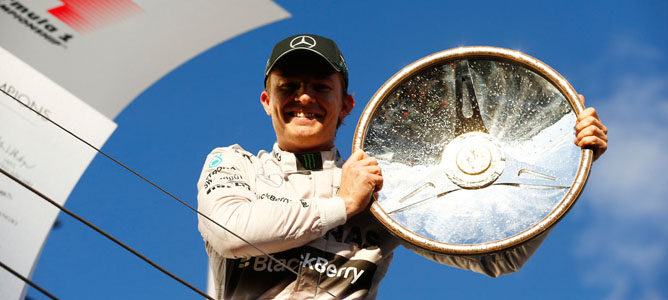 Nico Rosberg defiende los cambios en la normativa: "Ha sido bueno para la F1"