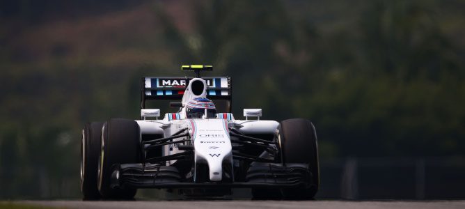 Valtteri Bottas: "Tenemos un coche que puede luchar constantemente en el top ten"