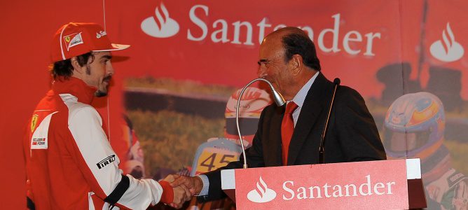 El Banco Santander quiere patrocinar 10 años más a Fernando Alonso
