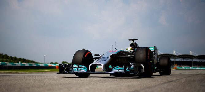 Nico Rosberg: "En Baréin podremos ver batallas intensas todo el fin de semana"