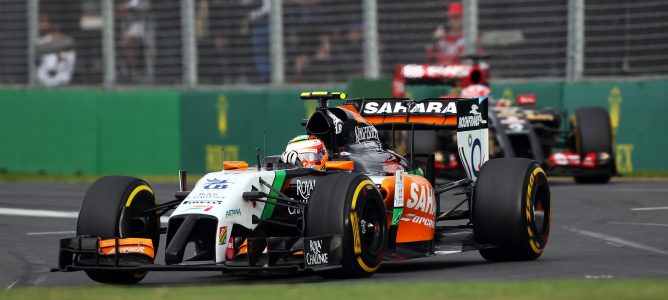 Sergio Pérez califica de "aburrida" la F1 y espera que en Baréin haya espectáculo