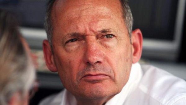 McLaren niega la retirada de Ron Dennis
