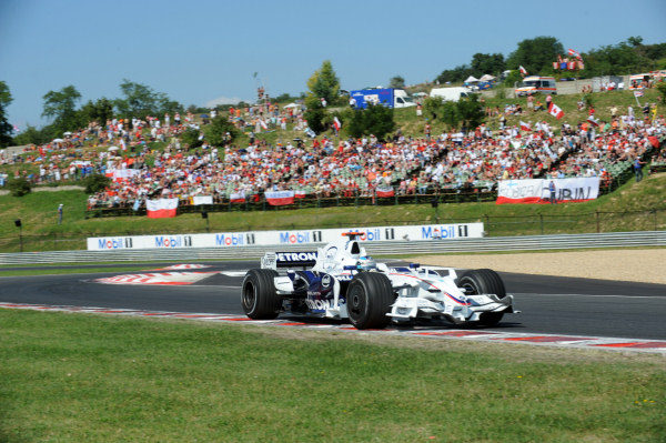 Heidfeld no usará simulador pero Webber sí