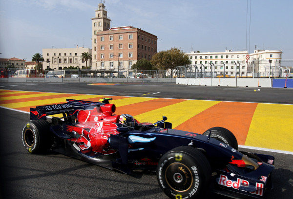 GP Europa - Libres 1: Vettel lidera en las primeras vueltas al VSC