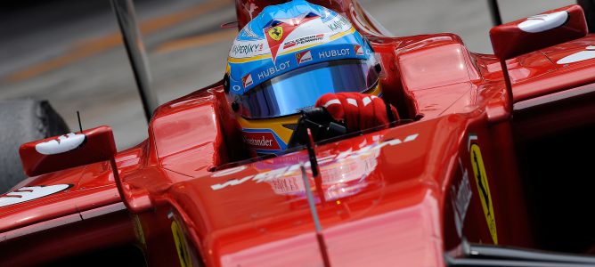 Fernando Alonso encuentra el equilibrio y lidera los Libres 1 del GP de China 2014