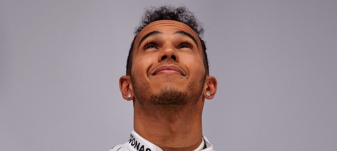 Lewis Hamilton: "Este año soy capaz de llegar y pilotar sin pensar en otros problemas"