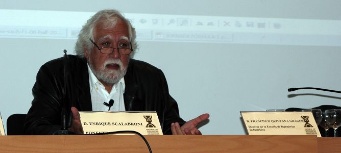 Enrique Scalabroni: "Ferrari tendría que haber evaluado volver a una suspensión tradicional"