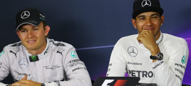Hamilton se reconcilia con Rosberg: "Hemos hablado y seguimos siendo amigos"