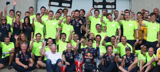 Helmut Marko: "Si el equipo entero no estuviera lleno de pasión, no habríamos tenido éxito"