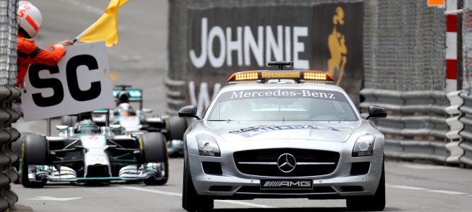 Button y Rosberg dudan de la efectividad de relanzar los GP desde la parrilla en 2015